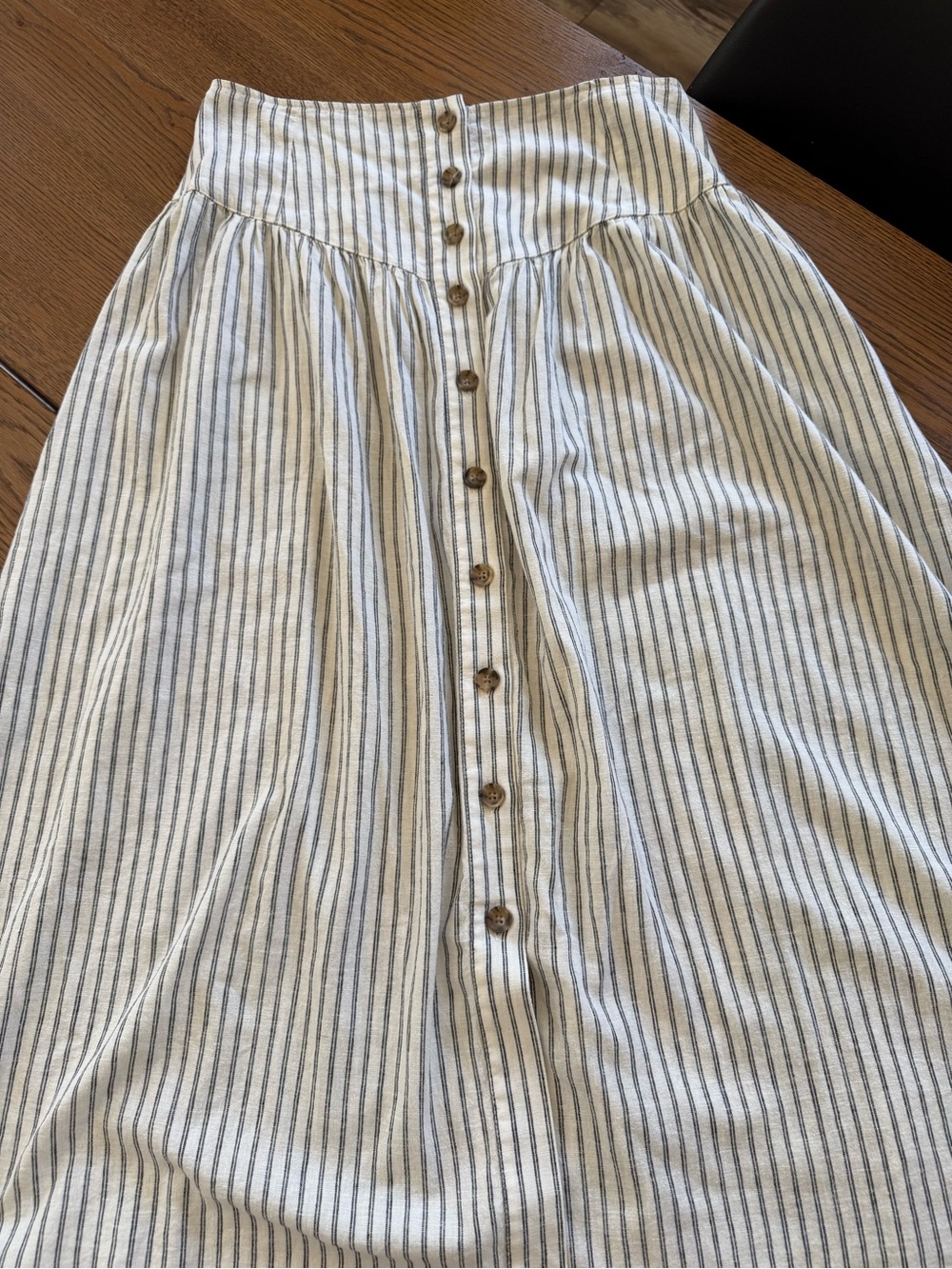 Marine Layer Jade Button Through Skirt - Picture 5 of 12